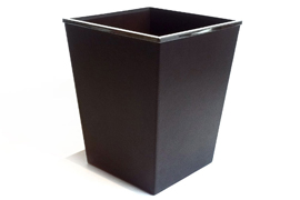 Trash can